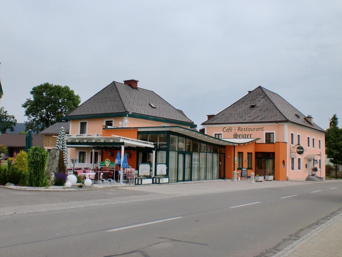 Restaurant Gaestehaus Seiger Sankt Lorenzen bei Knittelfeld Eksteriør billede