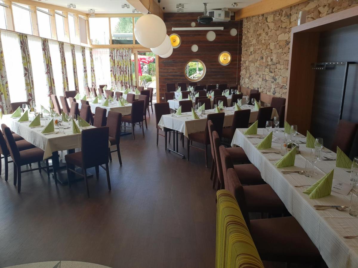 Restaurant Gaestehaus Seiger Sankt Lorenzen bei Knittelfeld Eksteriør billede