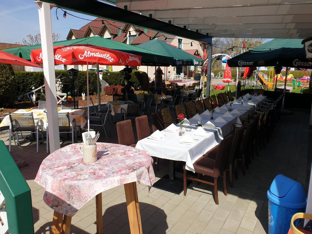 Restaurant Gaestehaus Seiger Sankt Lorenzen bei Knittelfeld Eksteriør billede