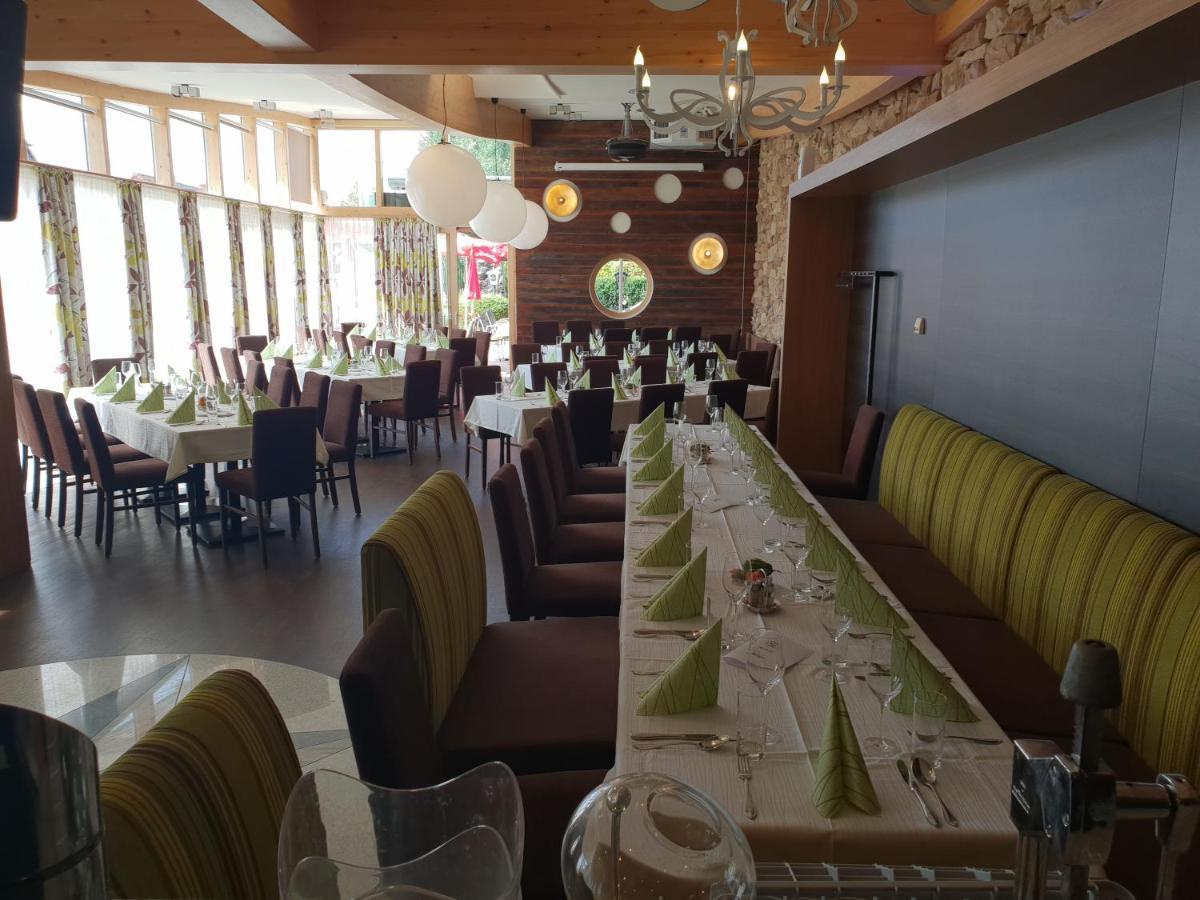 Restaurant Gaestehaus Seiger Sankt Lorenzen bei Knittelfeld Eksteriør billede